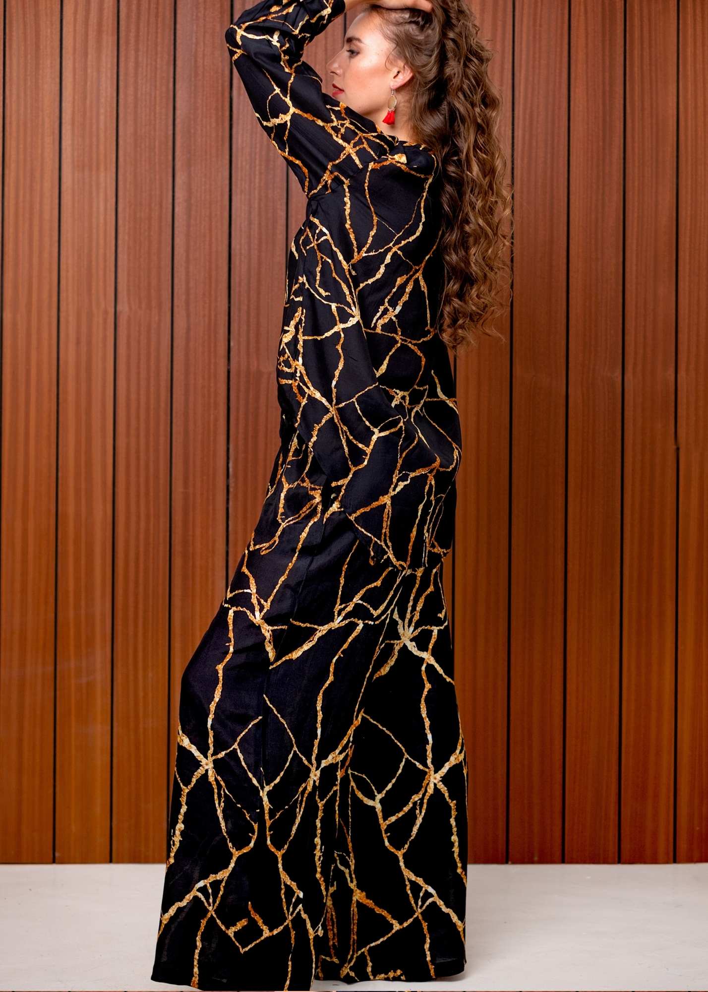 Unice Pants Suit in Black and Gold Marble