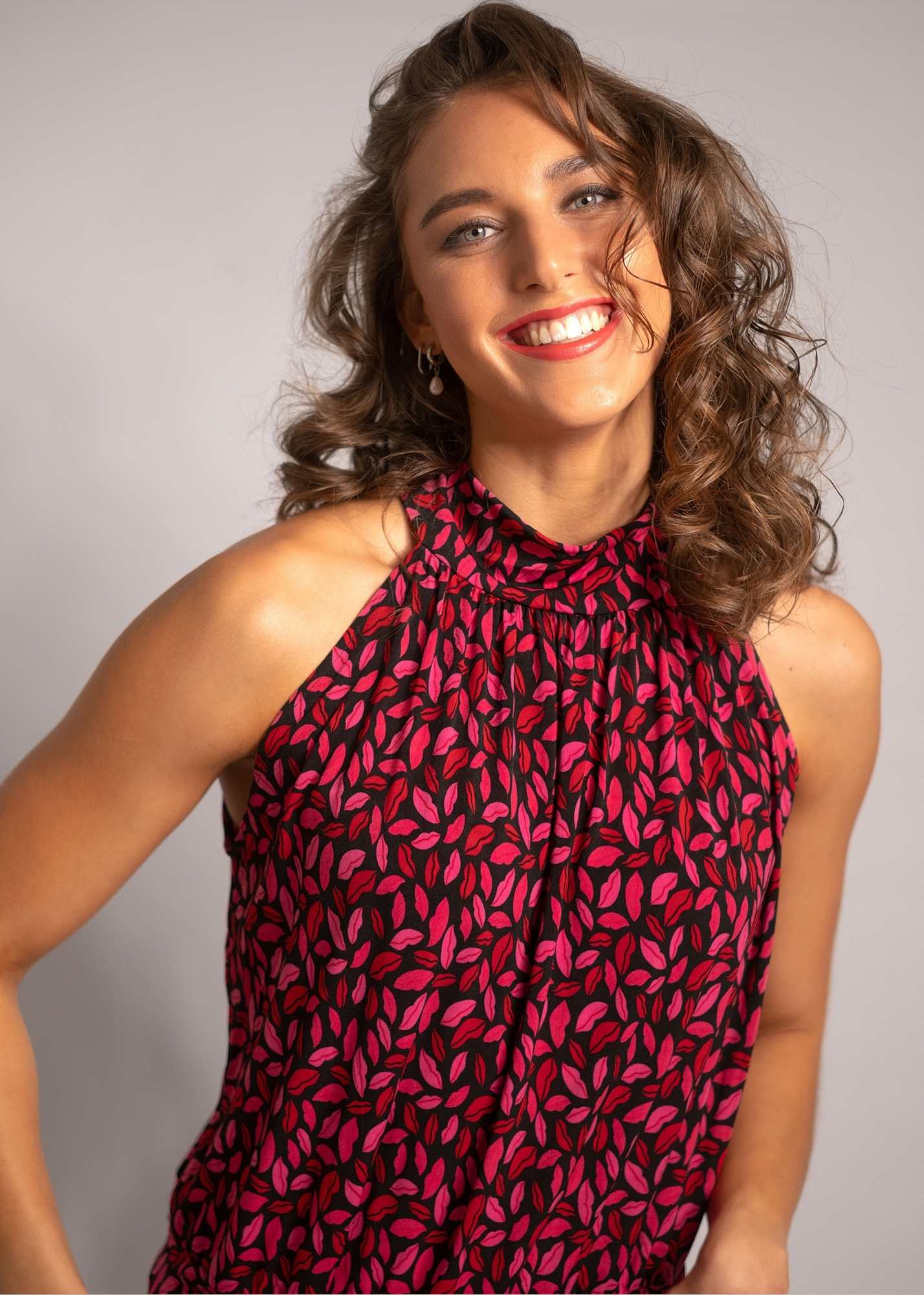 Halterneck jumpsuit, Black and Red