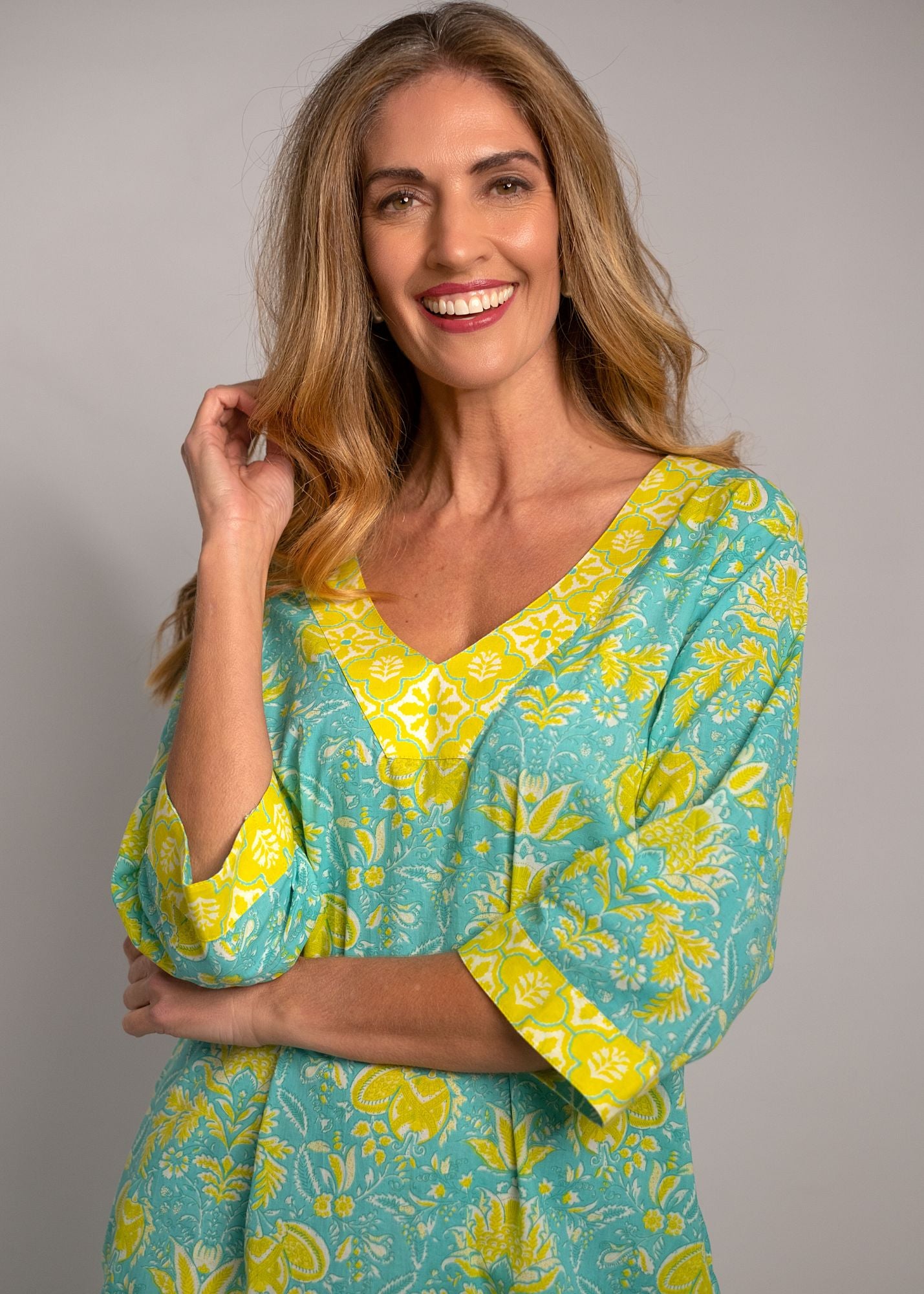 V-Neck tunic in Turquoise with Lime Contrast