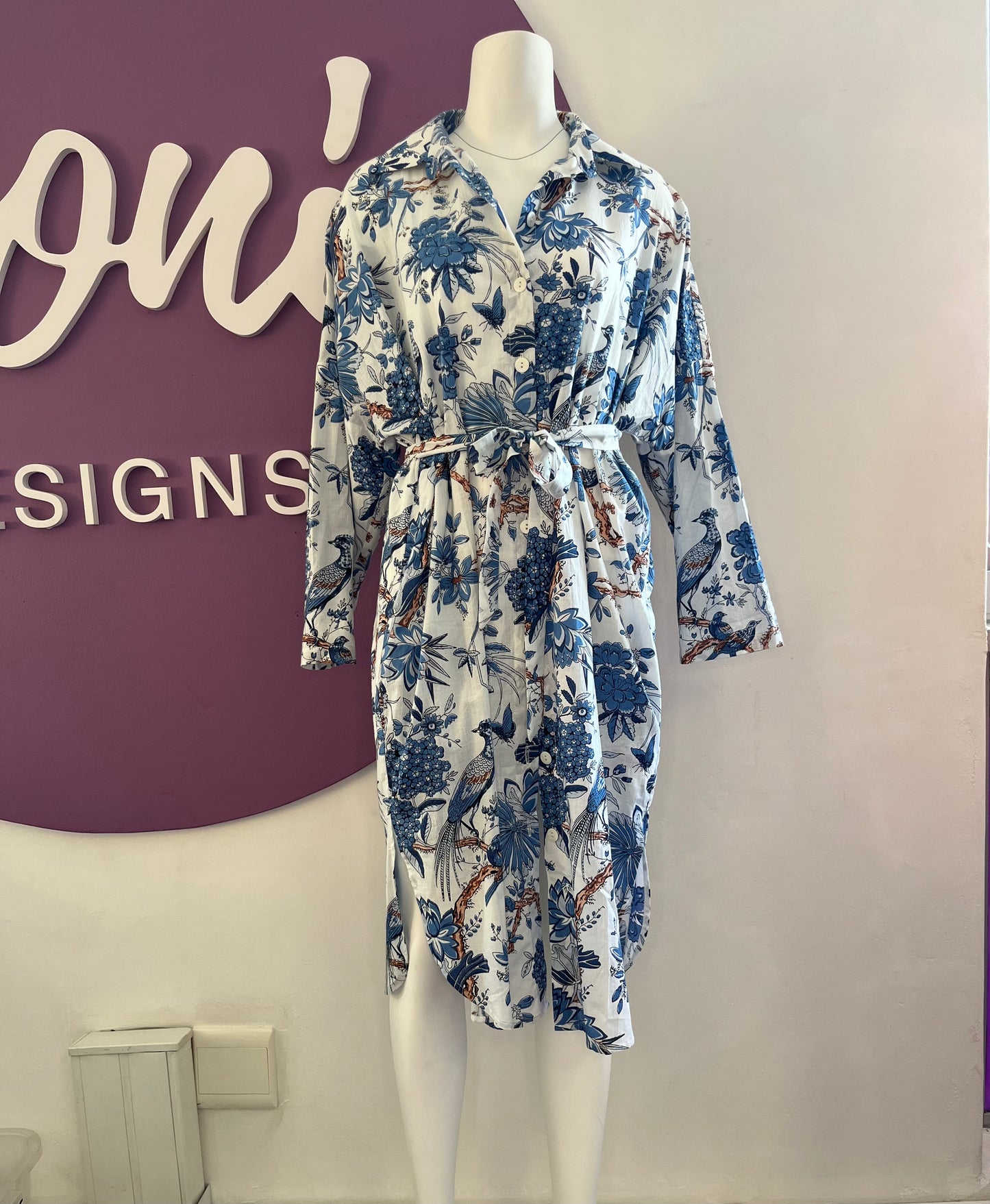 Gaby shirt dress in Blue & white birds