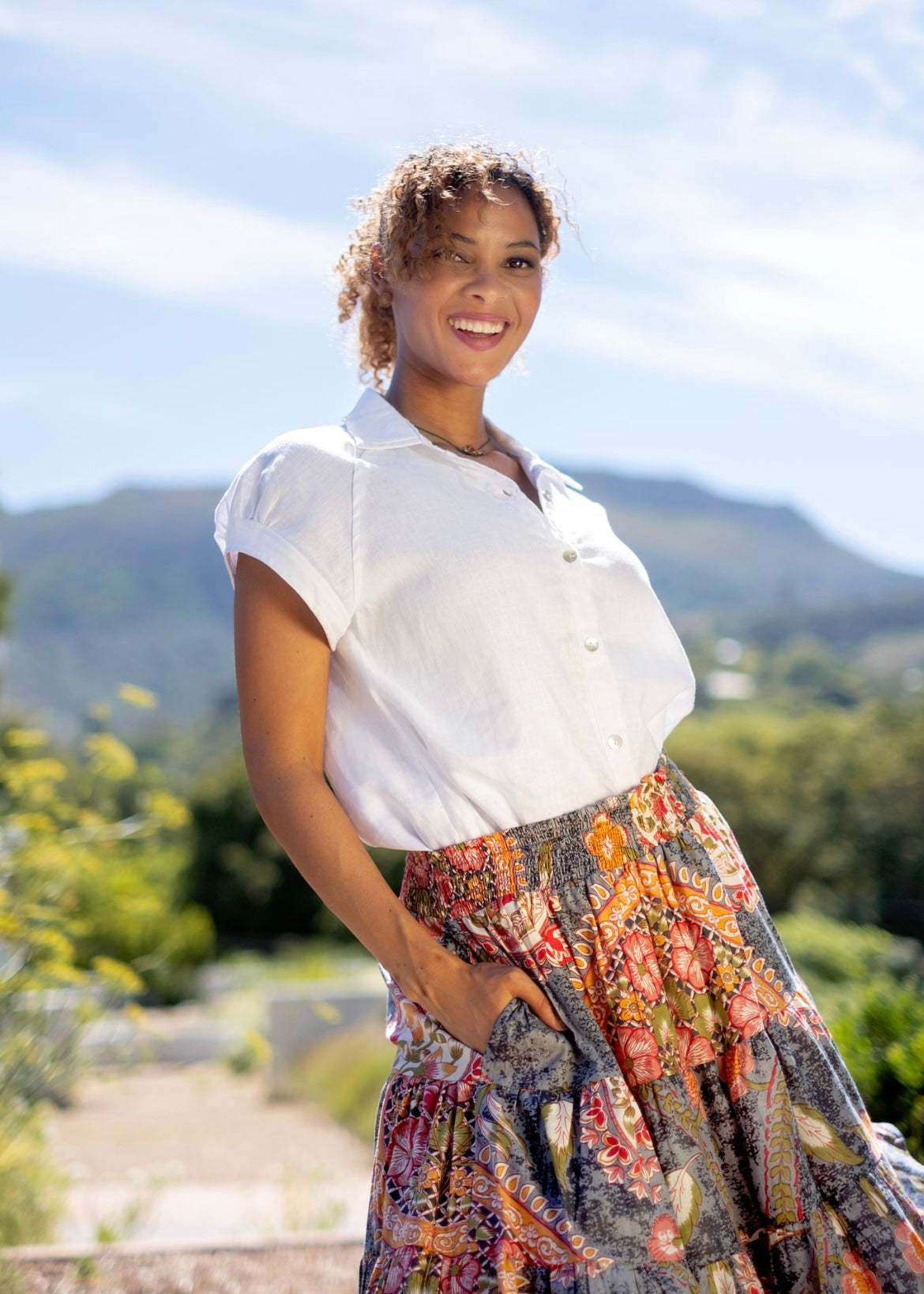 Kira skirt in Grey and Coral Floral