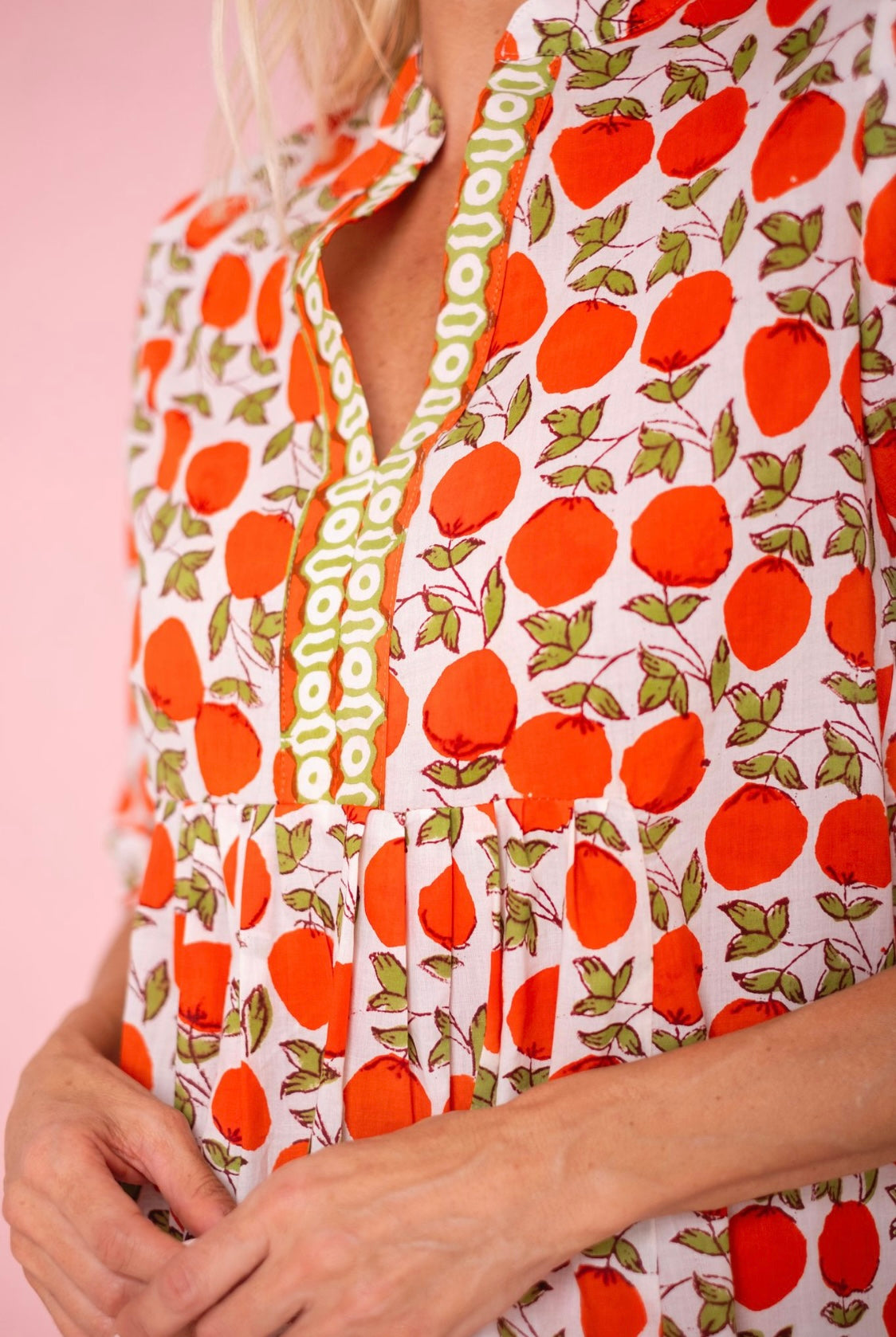 Lee-Ann pleated dress, White with oranges