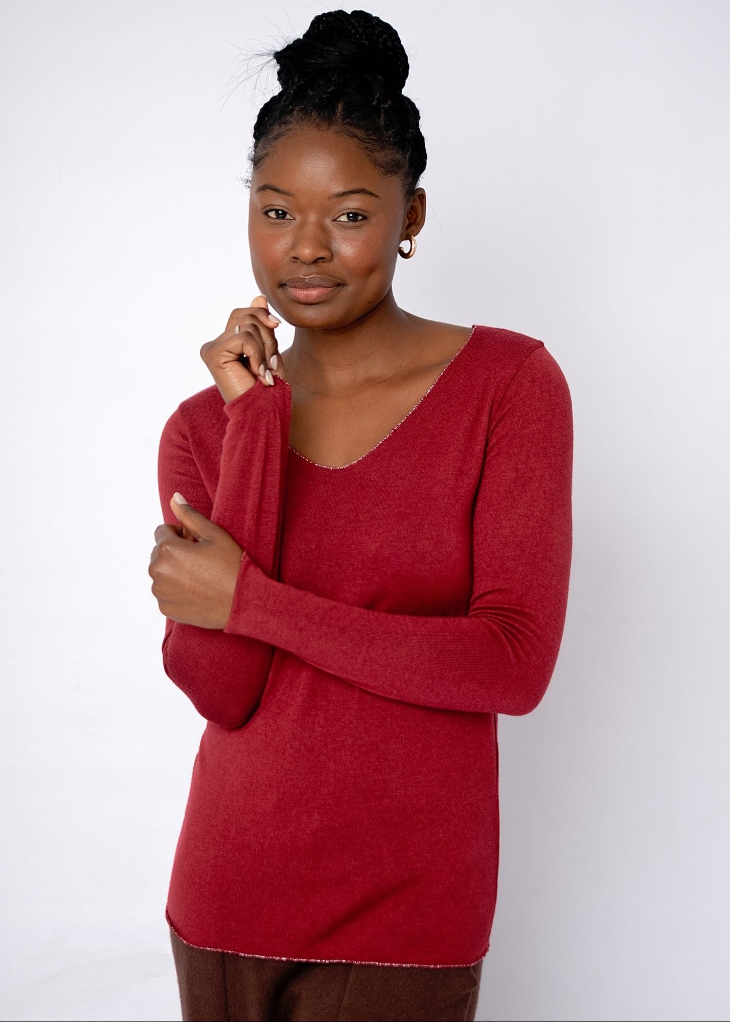 Silver Lining V-Neck Winter Weight Knit Jumper in Maroon