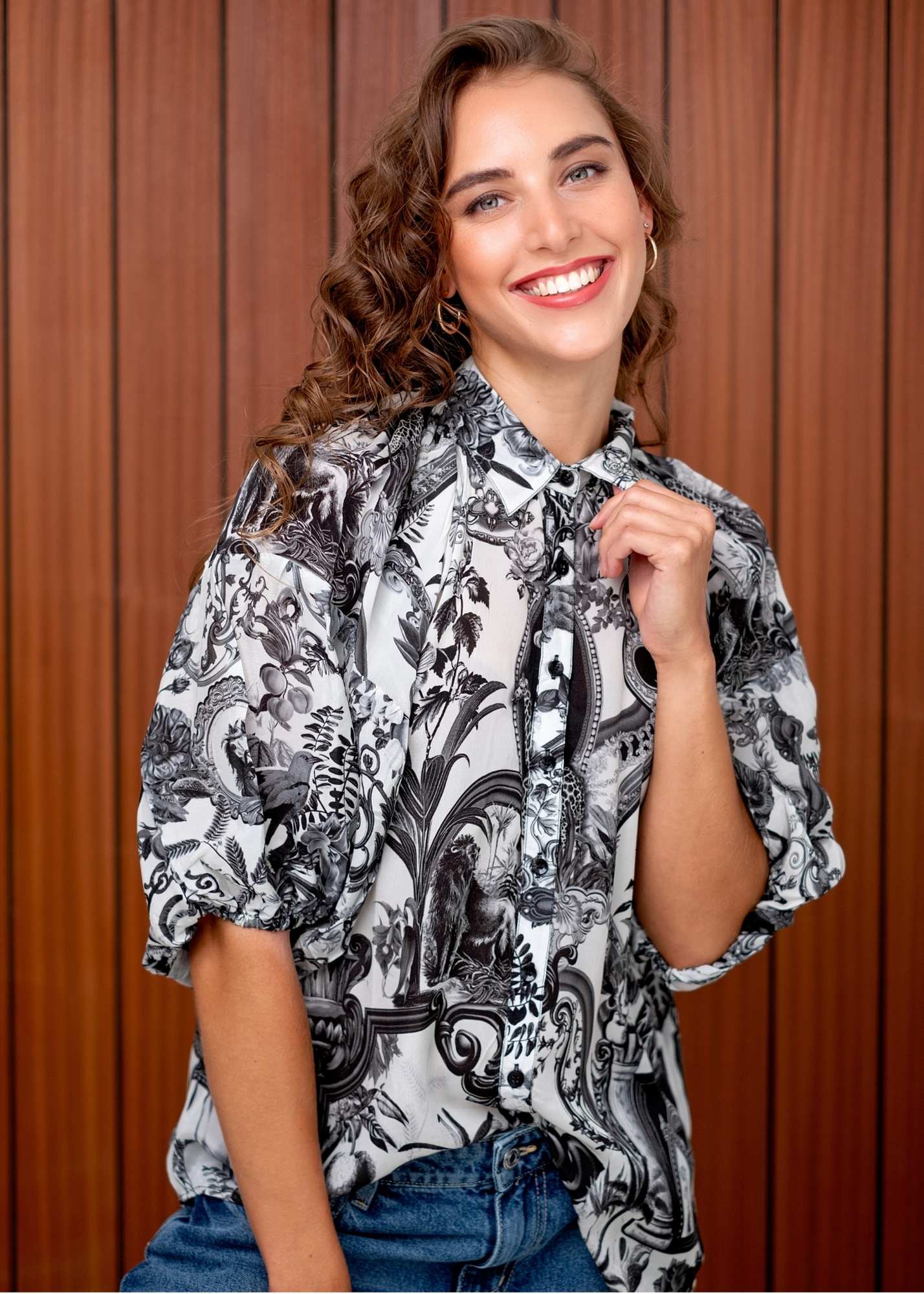 Raglan button down blouse in Black And White Lion