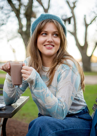 100% Wool Round Neck Long Sleeve Sweater in Blue Saddle