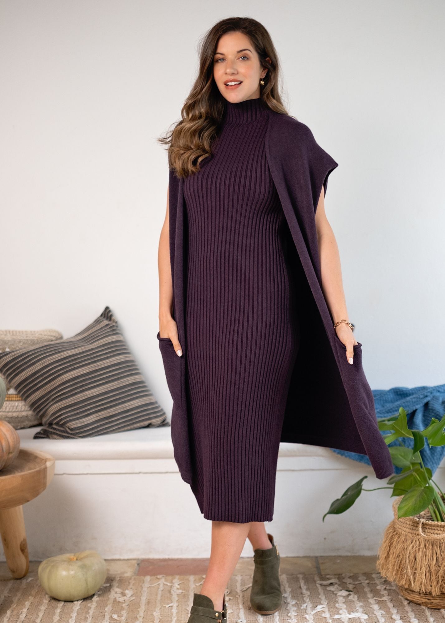 Urban Cozi Knit Sleeveless Long Cardigan Jacket in Bordeaux