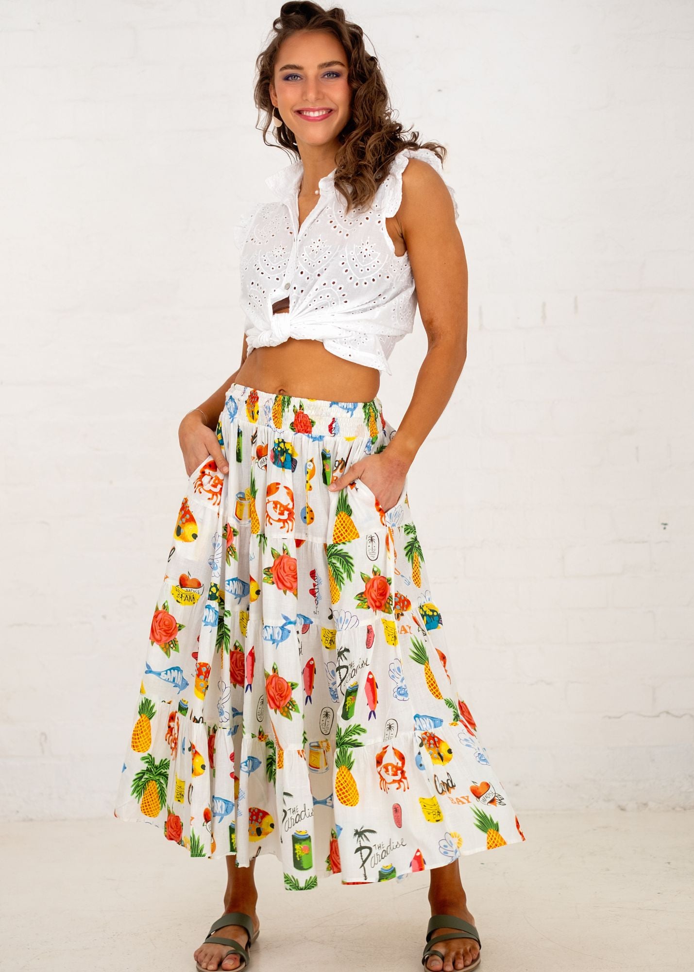 Kira skirt in White Tropical