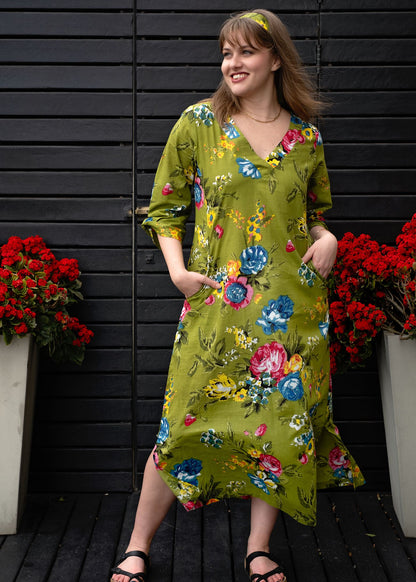 Gloria Dress with Tucked Sleeve Detail in Green Garden