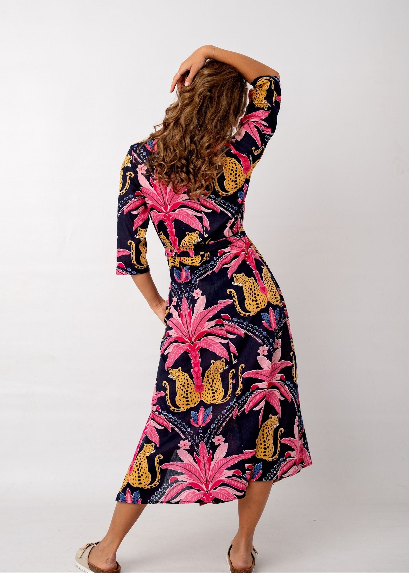 Betty Button in Midnight Jungle orchid
