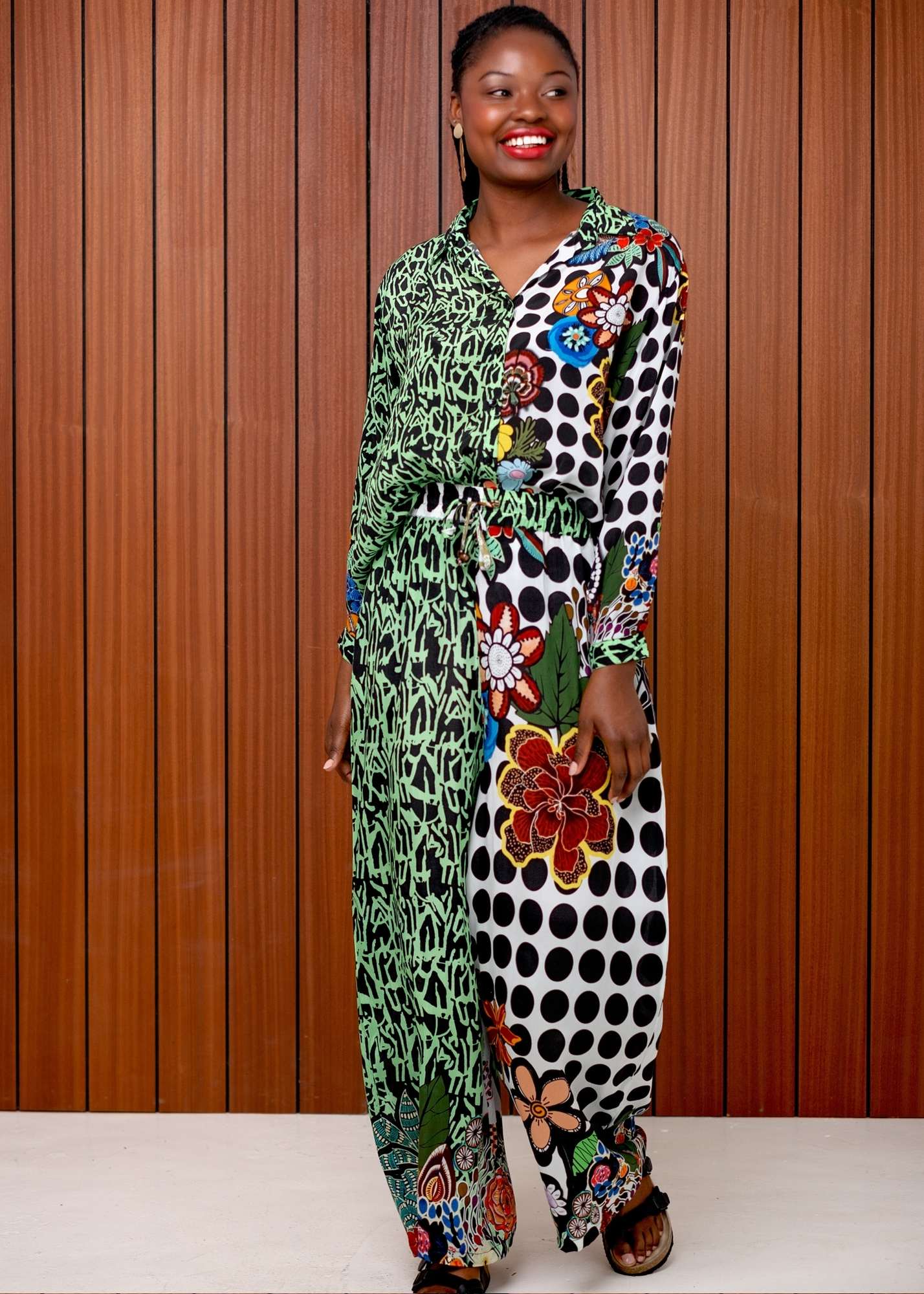 Unice Pants Suit in Burst of Colour Explosion