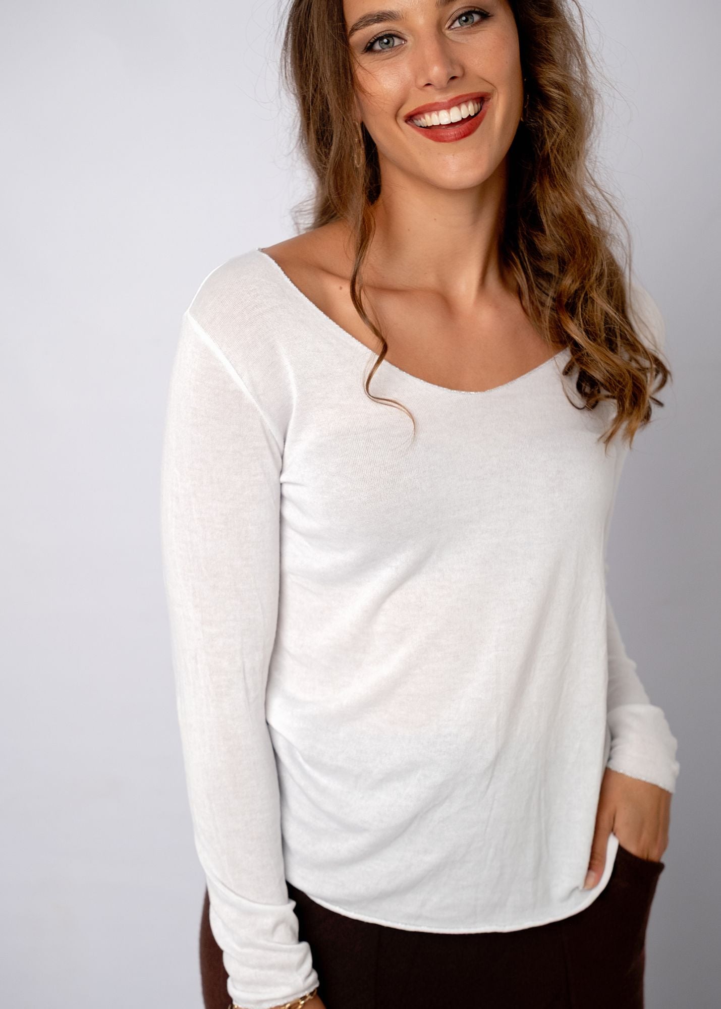 Silver Lining V-Neck Thin Knit Top in White