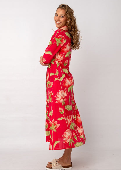 Betty Button in Crimson Blossom