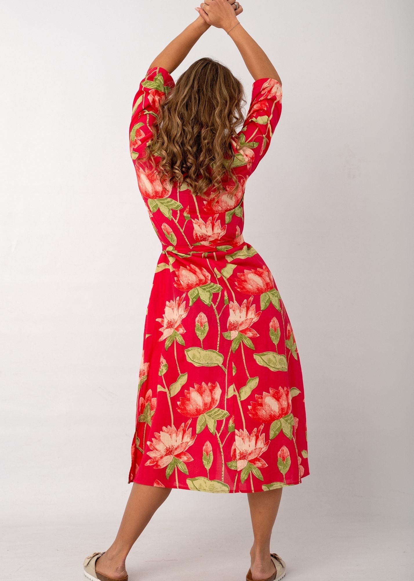 Betty Button in Crimson Blossom