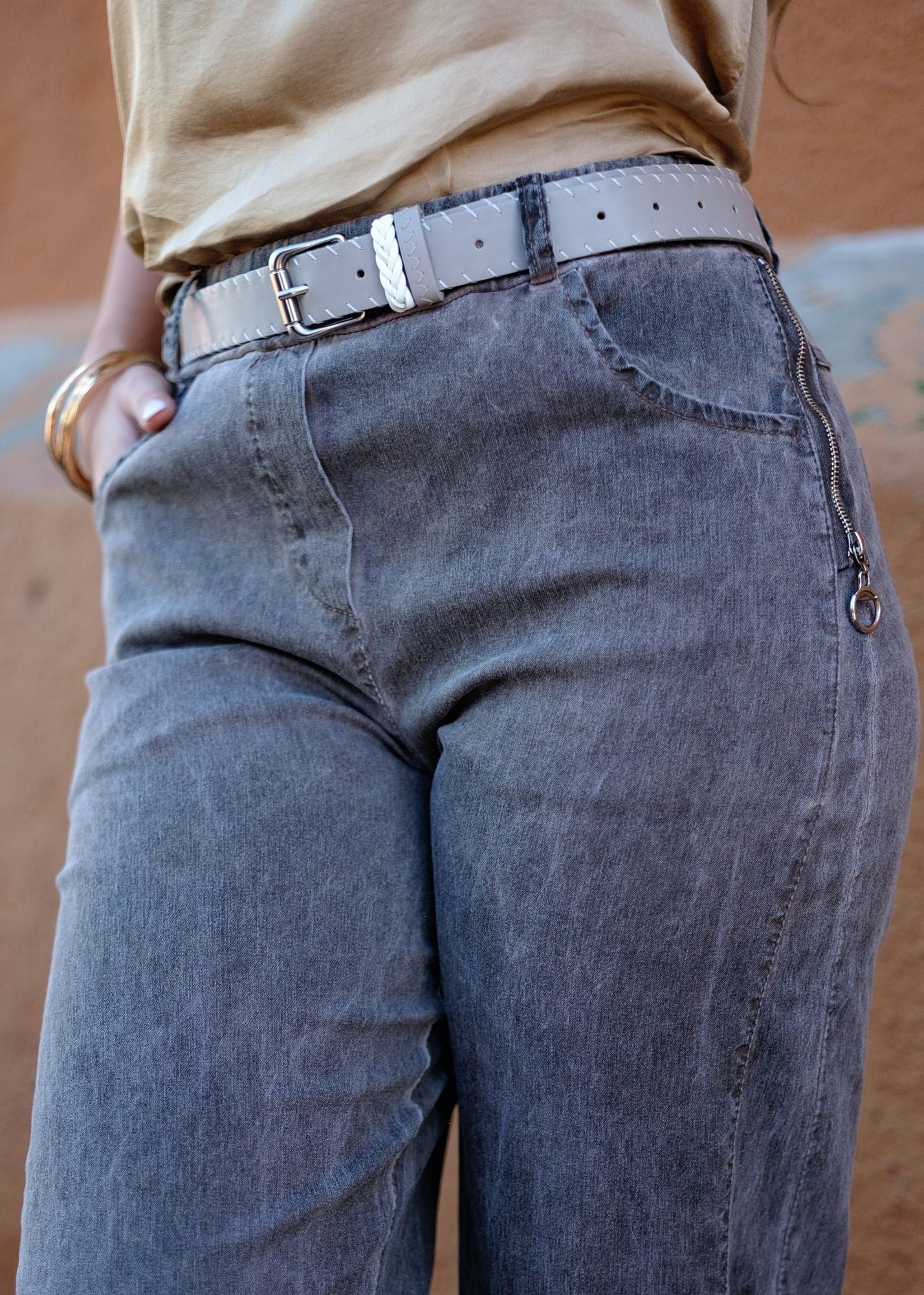Milano Zip-Detail Slouch Pants in Charcoal