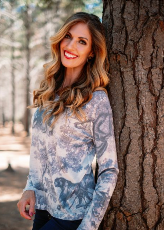 100% Wool Round Neck Sweater in Grey animals