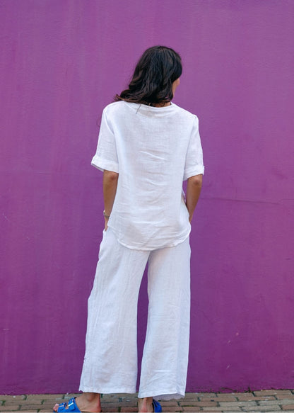 Lino 100% Linen V-Neck Blouse in White Broderie
