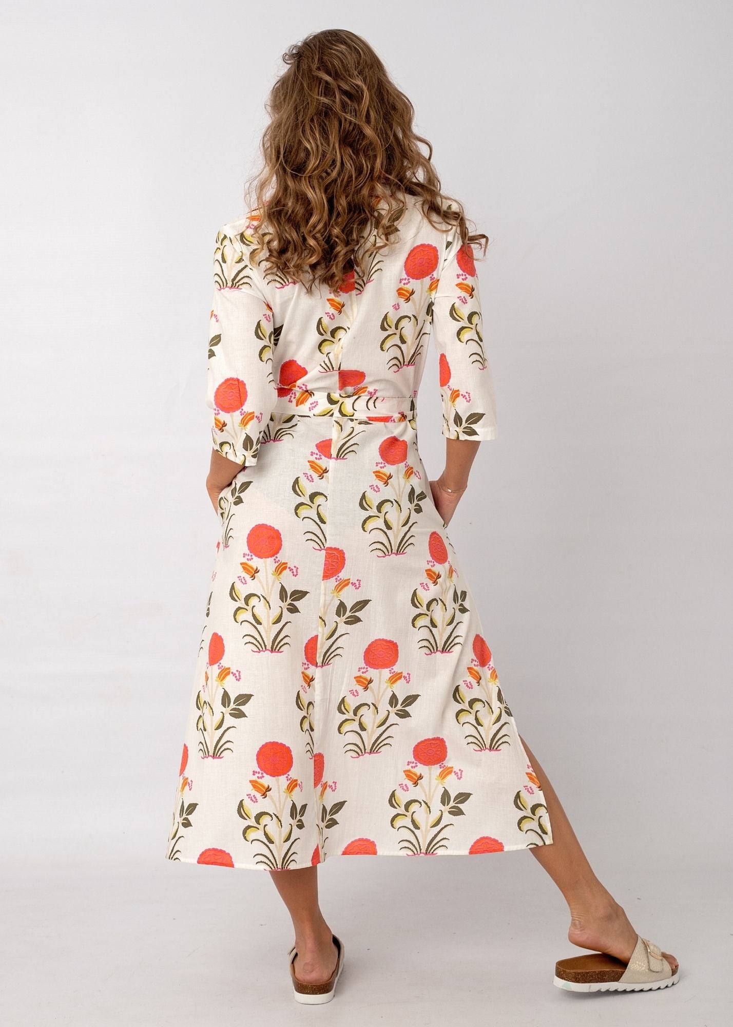 Betty Button in Wild Honey Oasis