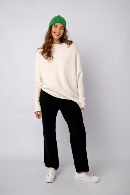 Urban Cozi Beanie in Lush Green