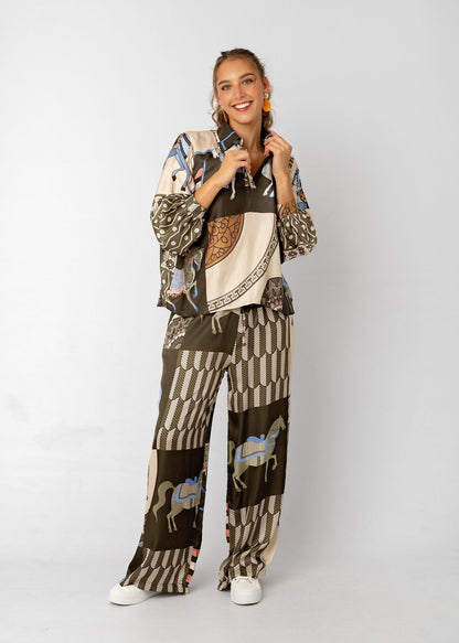 Bougiee Lounge Blouse in Bellicina