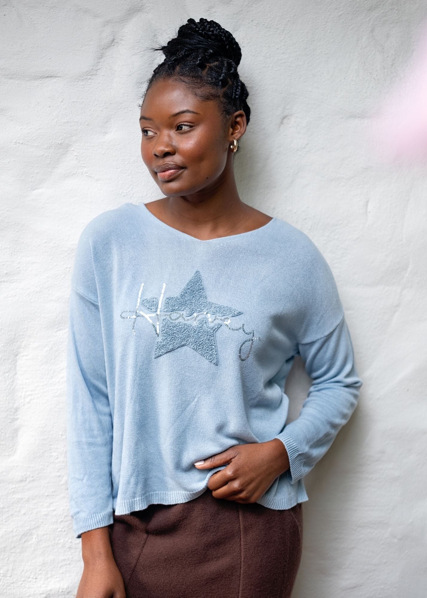 Honey Star Embellished V-Neck Knitted Top – Sky Blue