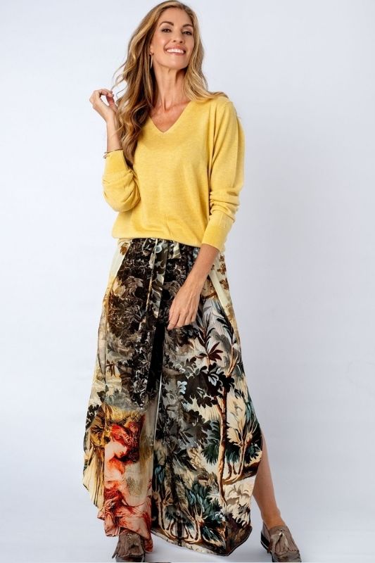 Clio Pants in Casablanca