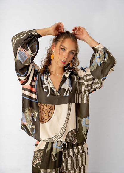 Bougiee Lounge Blouse in Bellicina