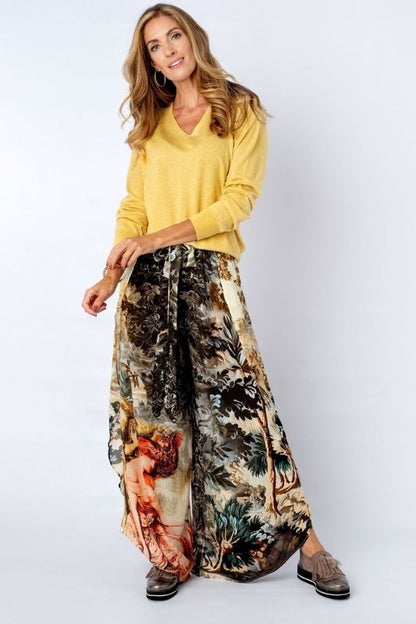 Clio Pants in Casablanca