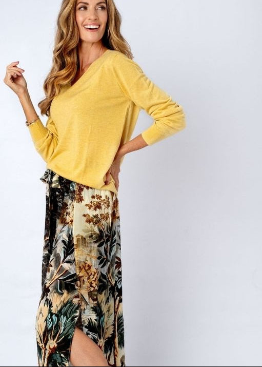 Clio Pants in Casablanca