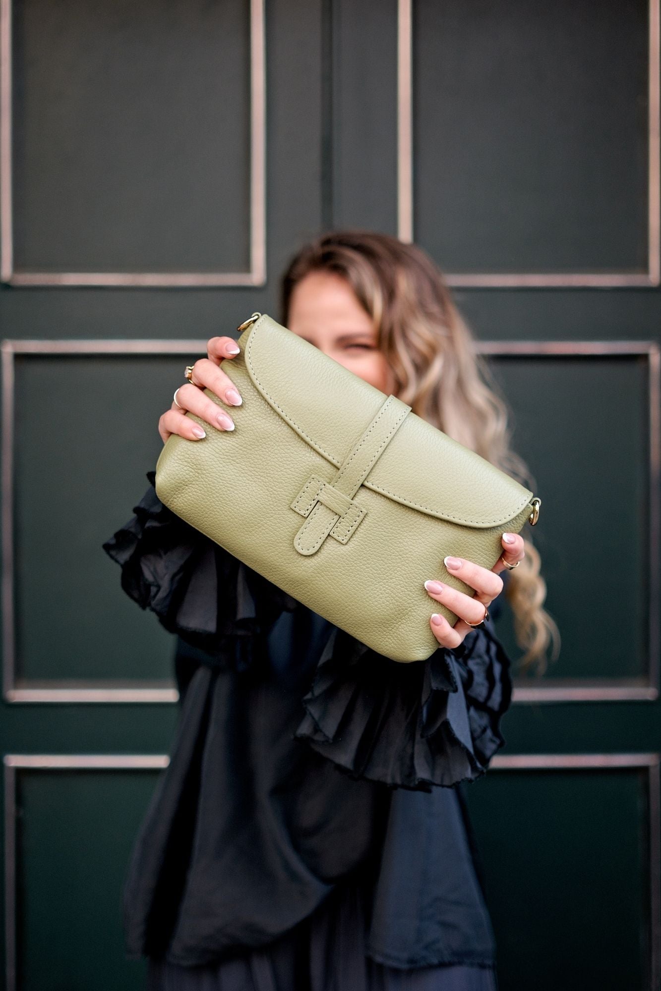 Capri Leather Crossbody Bag – Tuscan Olive