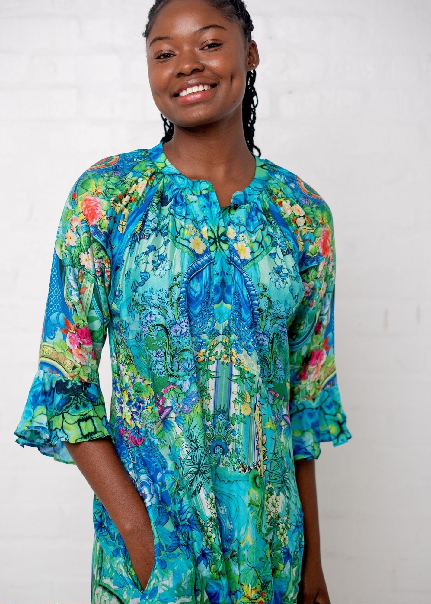 Jubilee Dress in Turquoise Crown Prnt