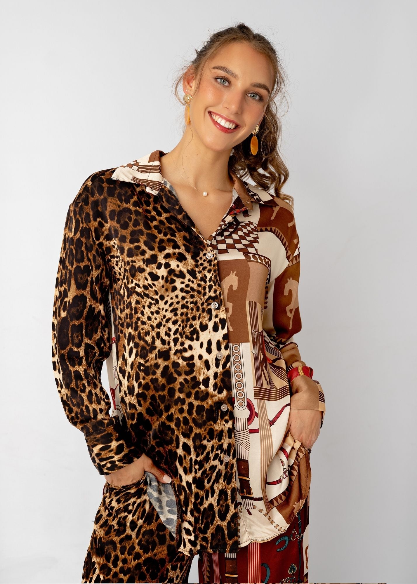 Bougiee Lounge Blouse  in Audacia