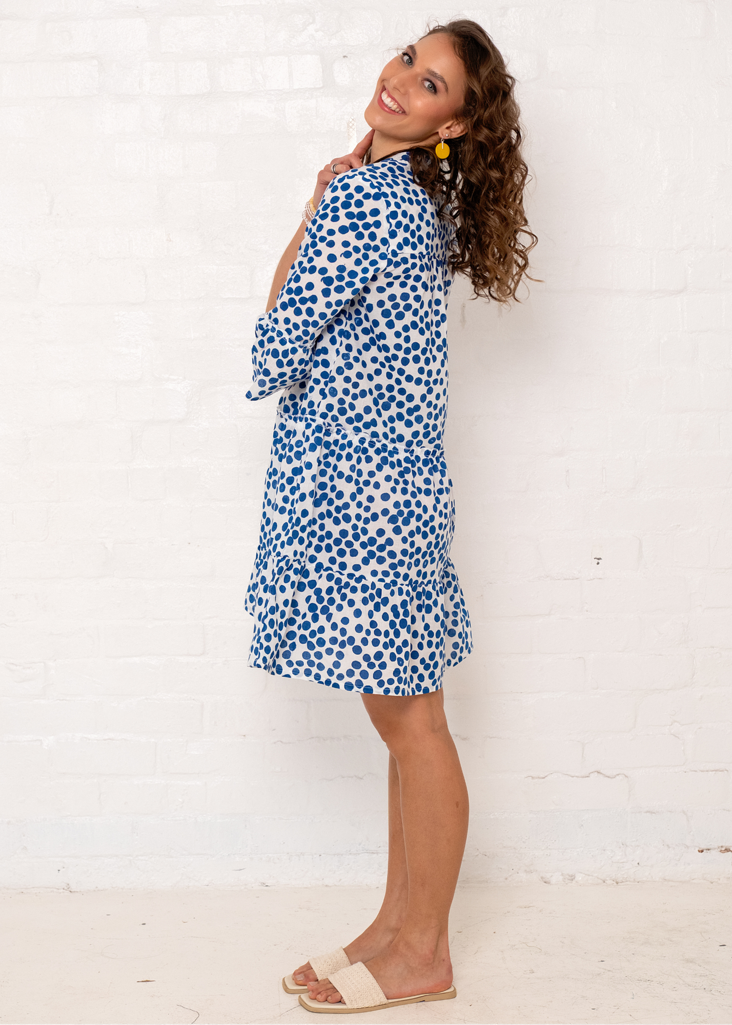 Loretta, Connect the dots in Blue
