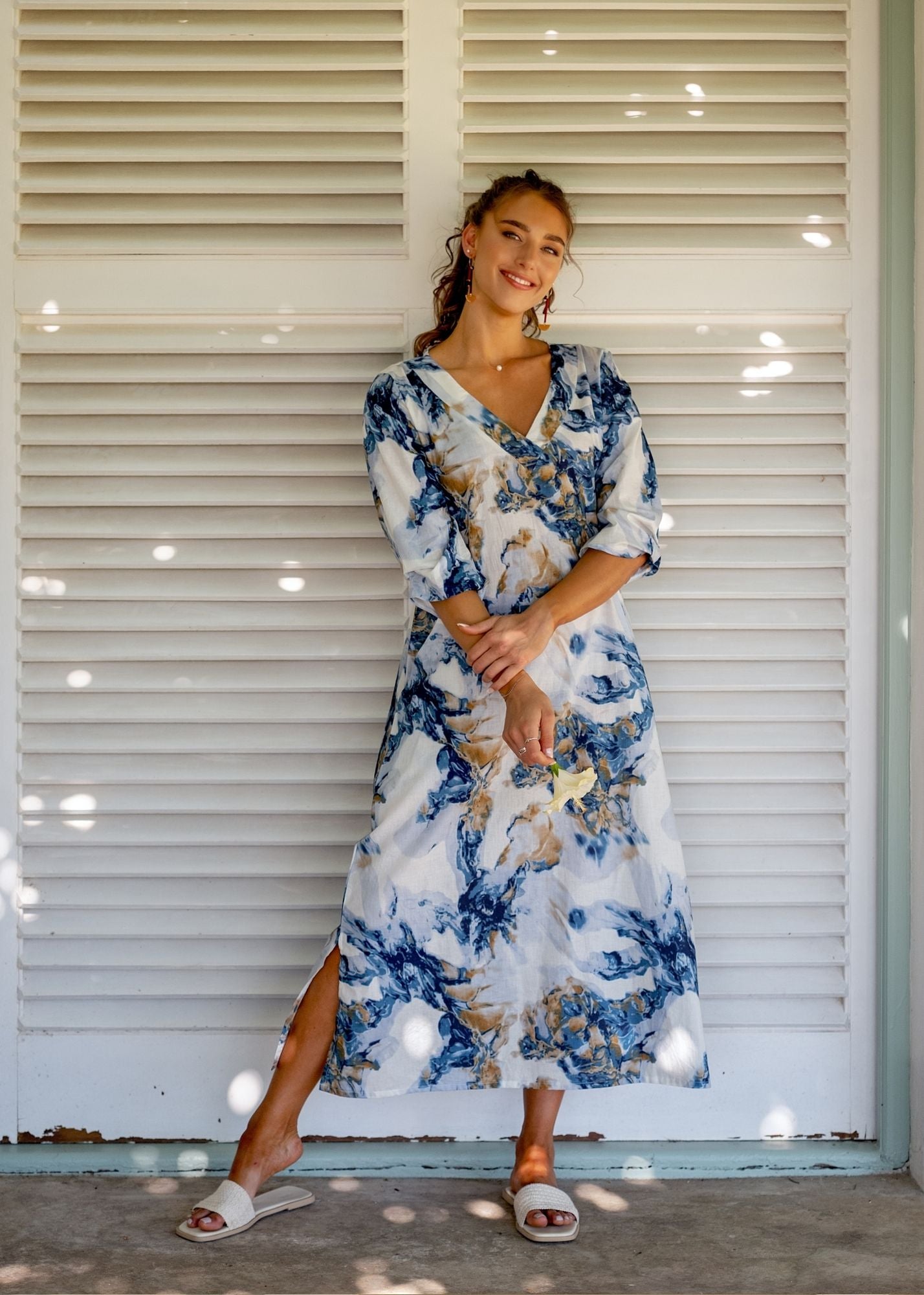 Gloria Dress with Tucked Sleeve Detail in Blue and Gold Marble