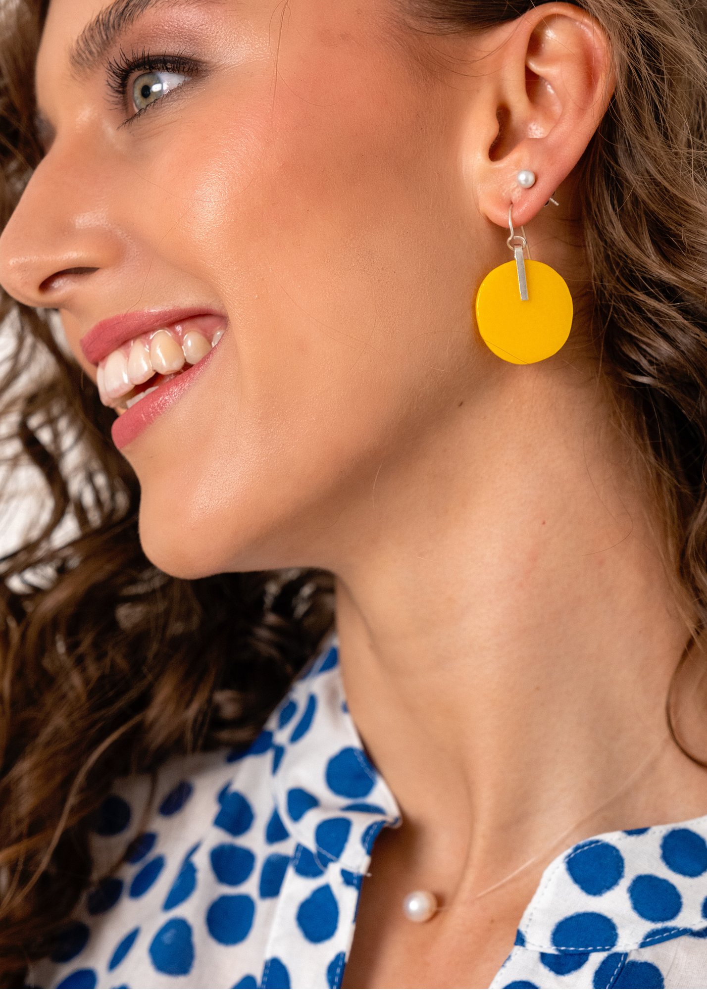 Loretta, Connect the dots in Blue