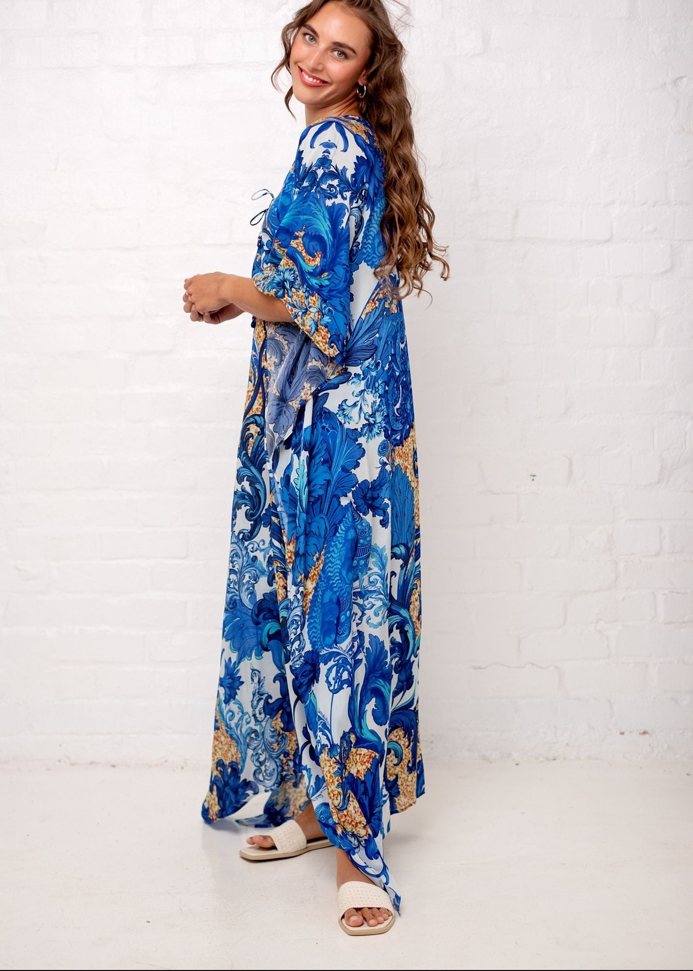Victoria Kaftan in Blue Fleur de Lys (Long)