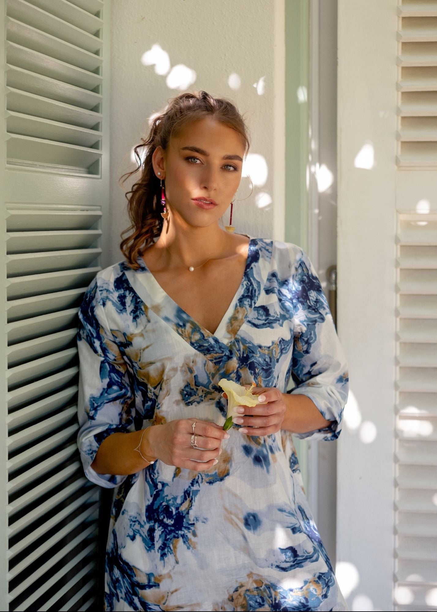 Gloria Dress with Tucked Sleeve Detail in Blue and Gold Marble