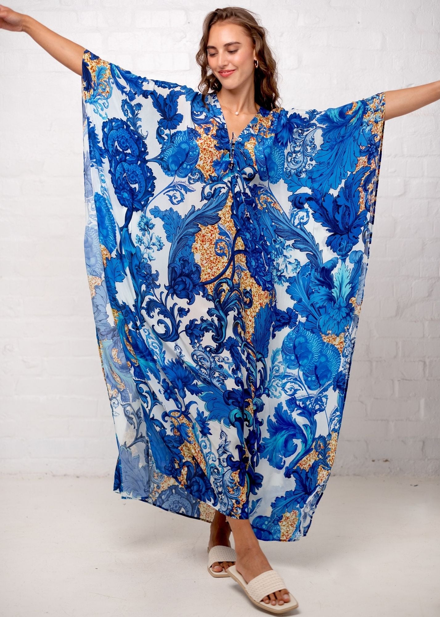 Victoria Kaftan in Blue Fleur de Lys (Long)