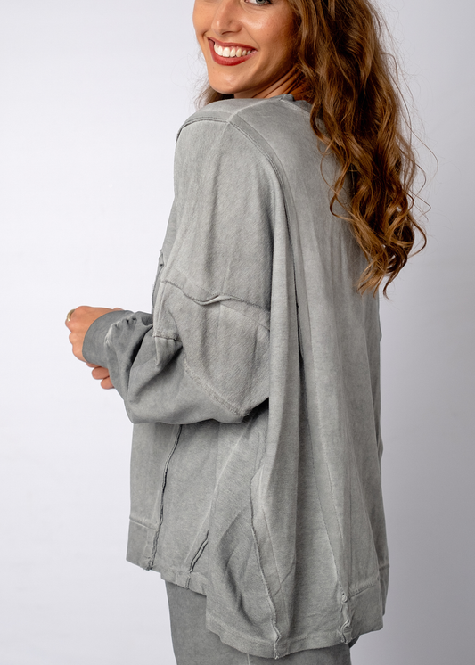 Ruffle-Sleeve track top in Onyx