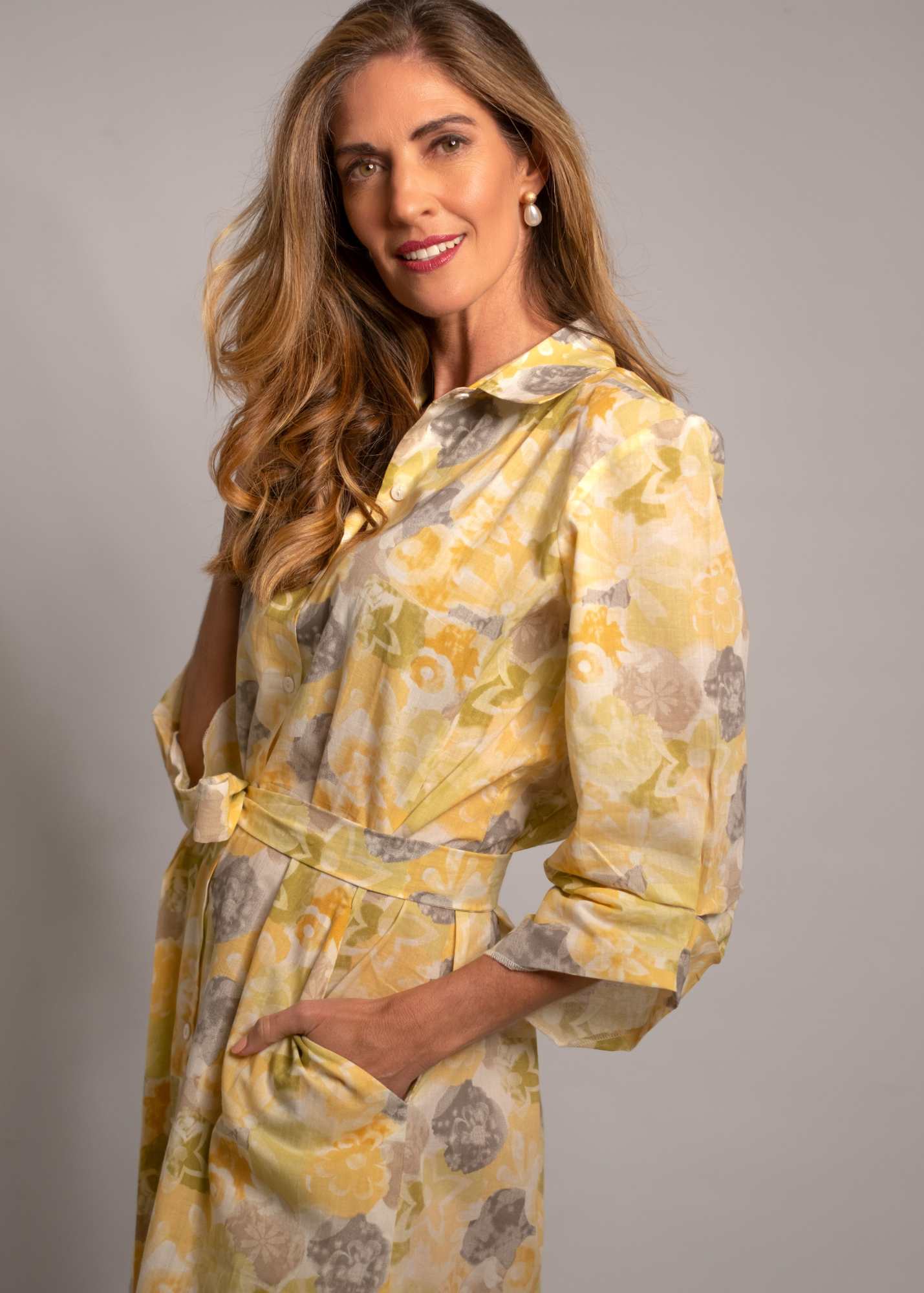 Laura Shirt Dress in Butter Yellow Taupe
