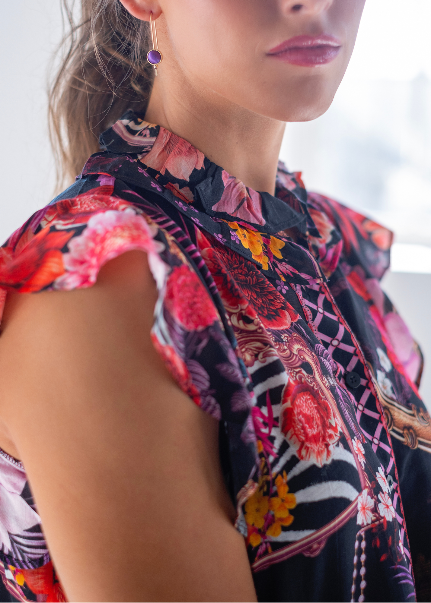 Verona Short Pants Suit  in black and Pink  Floral