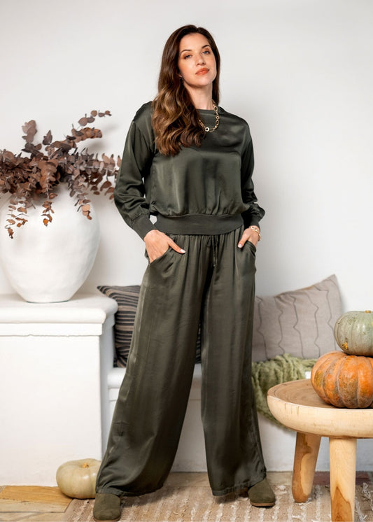 Lila Viscose Silk Blend Pants in Olive Grove