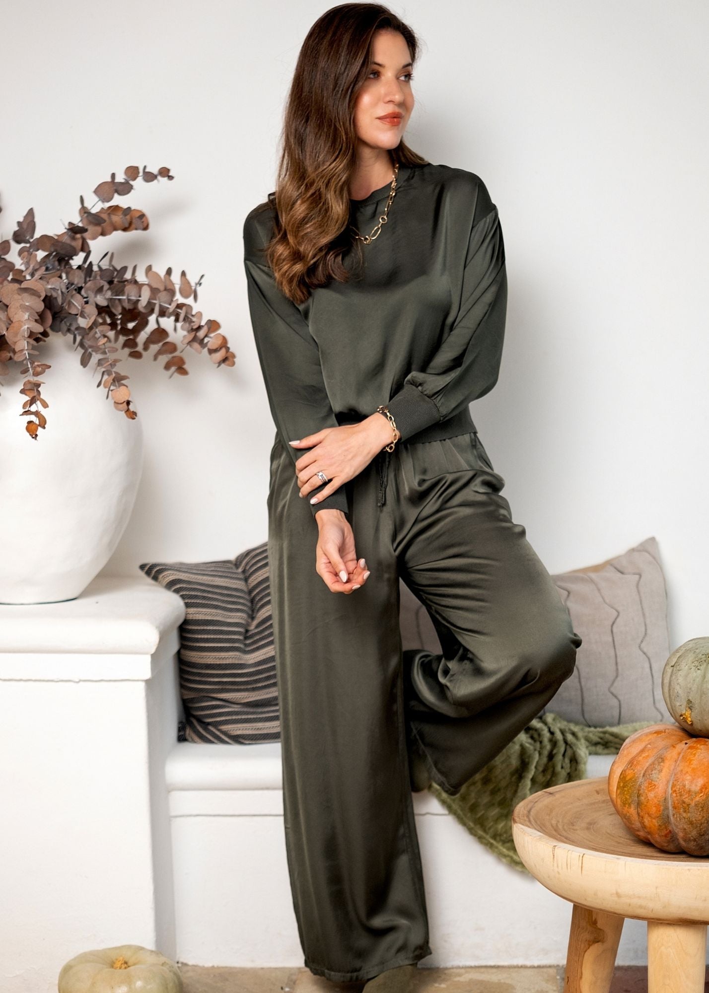 Lila Viscose Silk Blend Pants in Olive Grove
