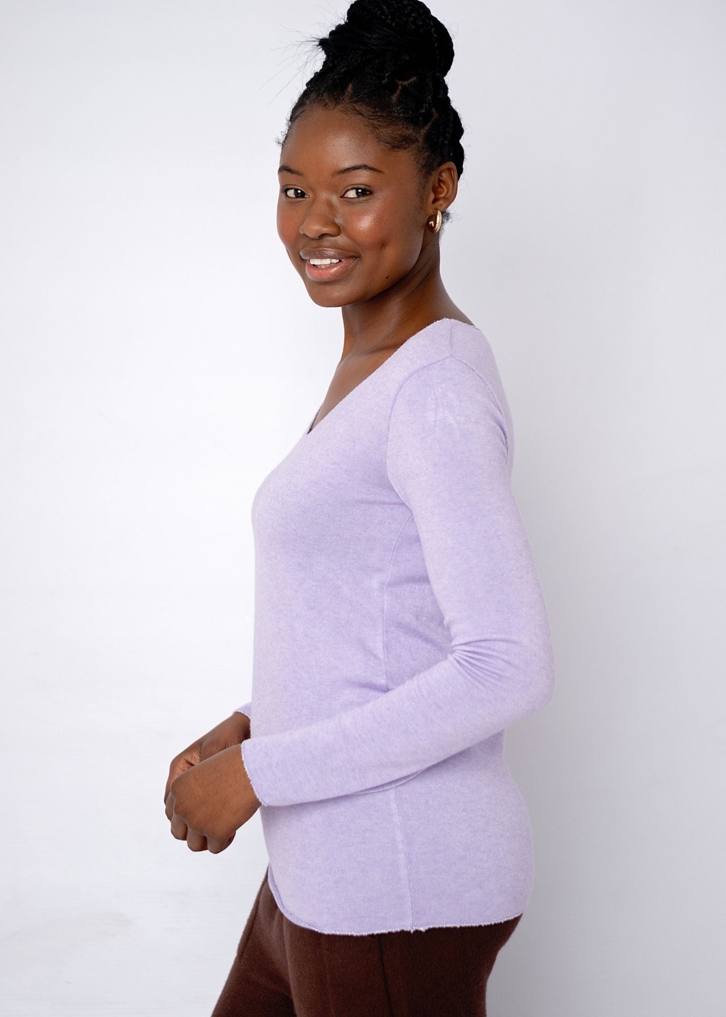 Silver Lining V-Neck Winter Weight Knit Jumper in Lavender