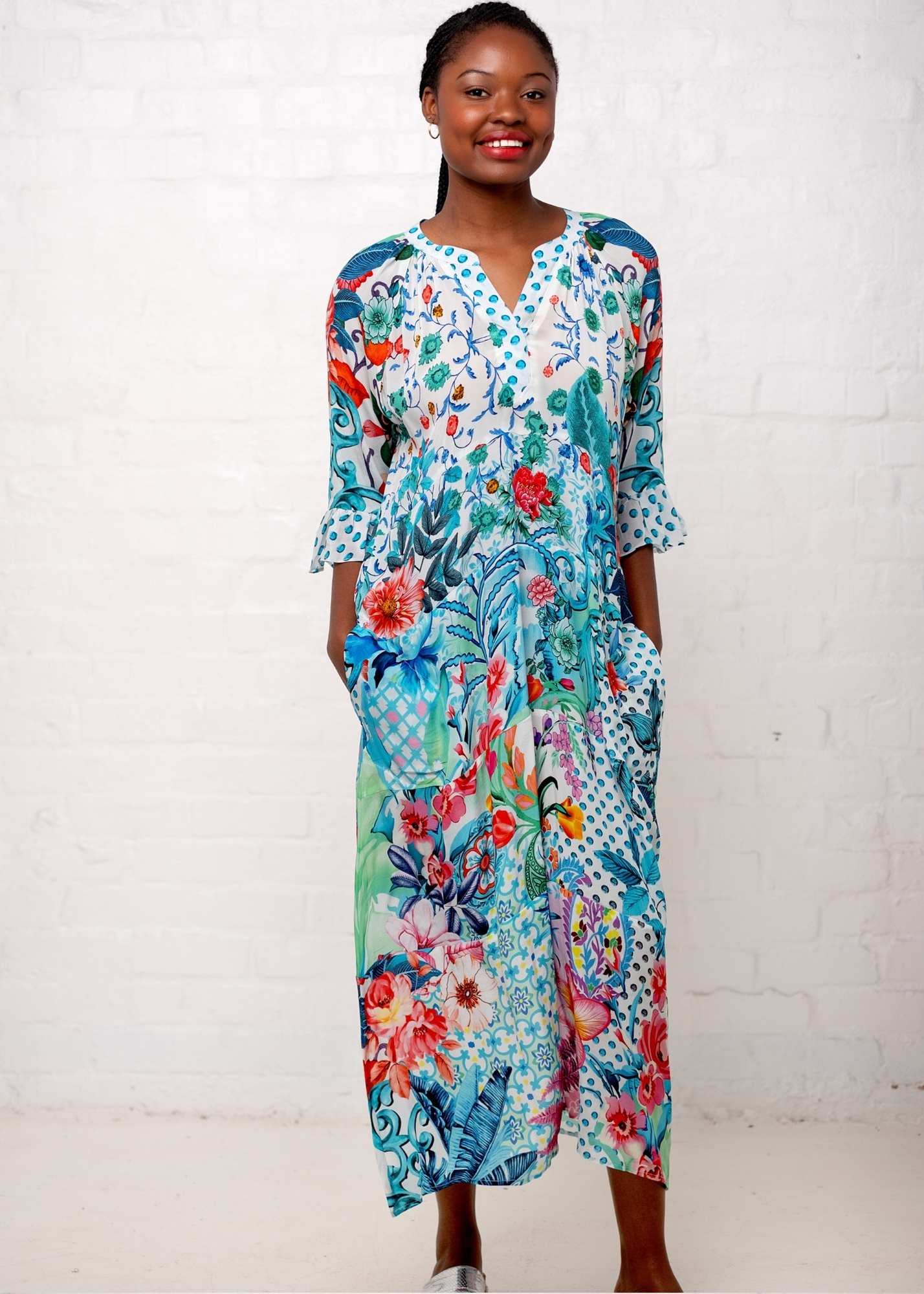 Jubilee Dress in Turquoise Dots