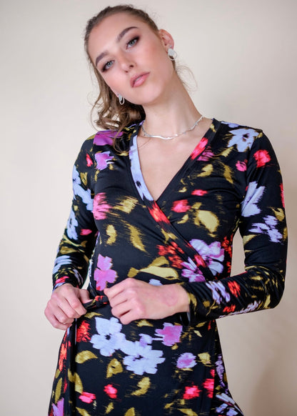 Maxi wrap dress, Black with Flowers