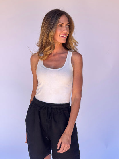 La Vita Linen Shorts – Black