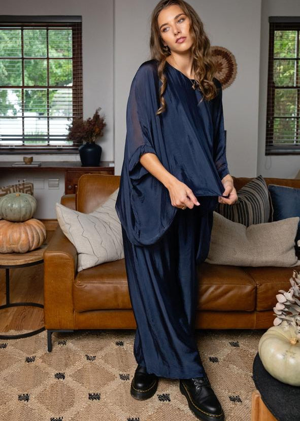 Sophia 100% Silk Flow Top in Midnight Ink