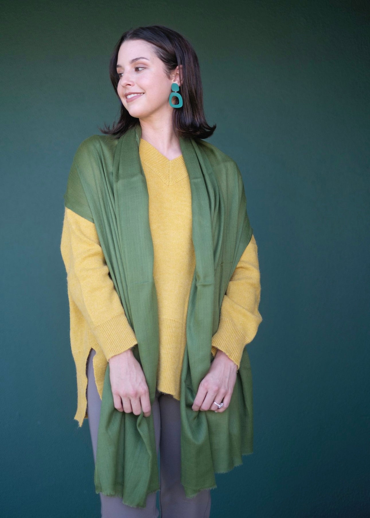 Scarf, Olive wool