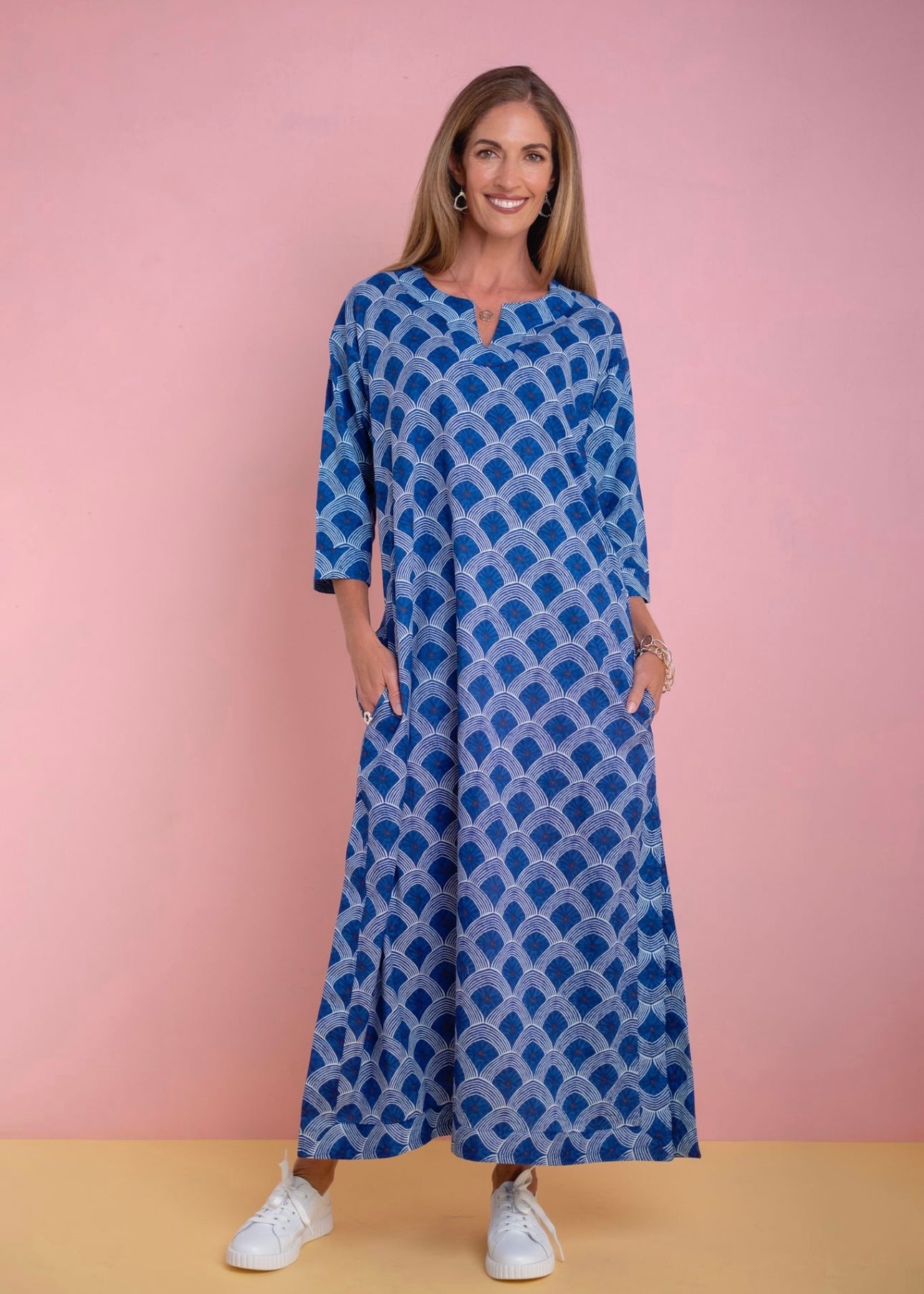 Tunic dress in Navy & white shell