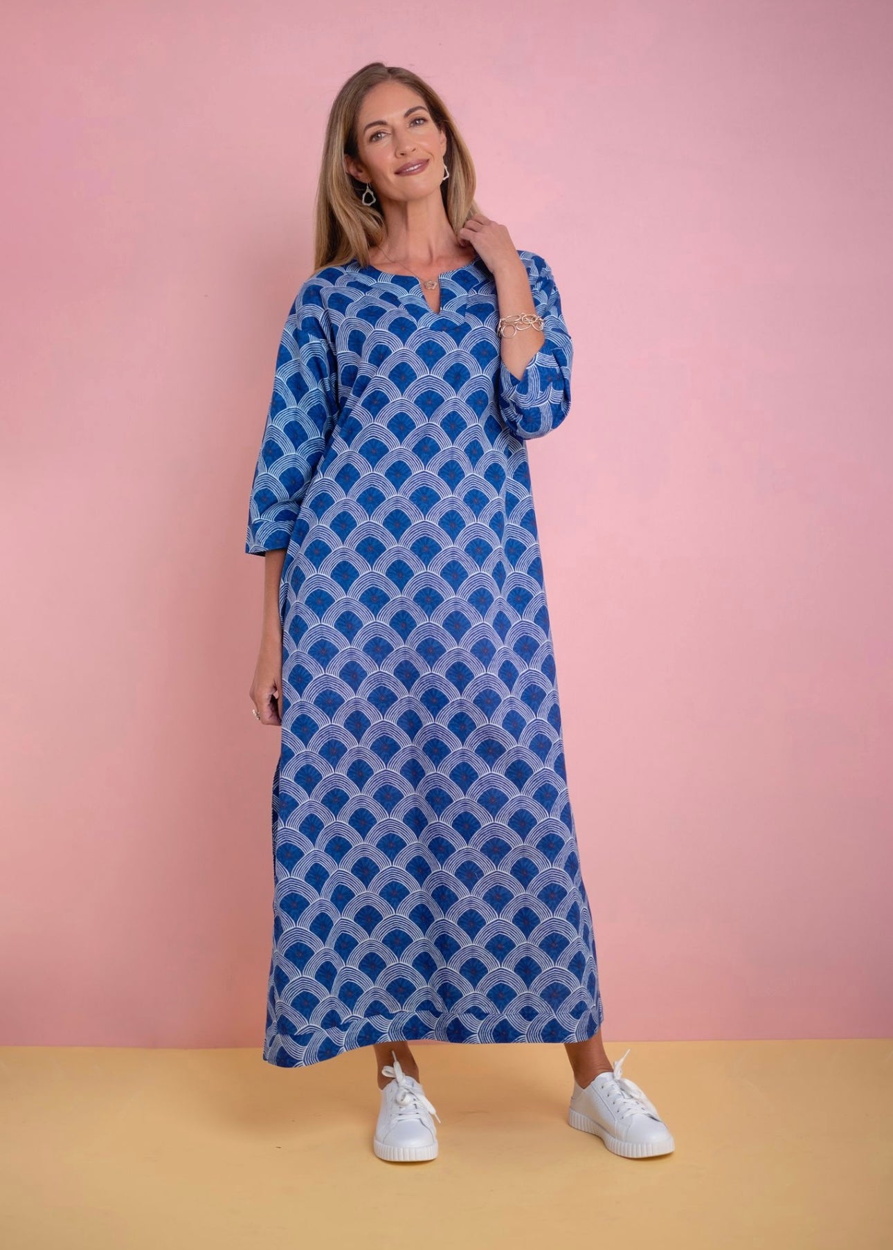 Tunic dress in Navy & white shell